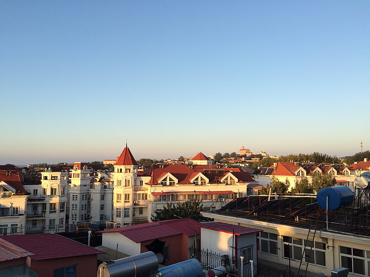 Tần Hoàng đảo, mái nhà màu đỏ, chenguang