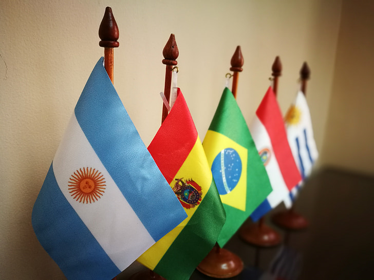 šalių, vėliavos, Argentina, Bolivija, Brazilija, Paragvajus, Urugvajus