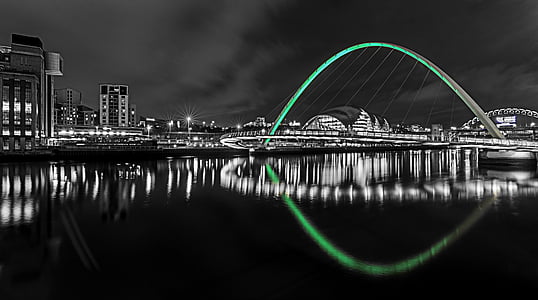 Newcastle, vid tyne, natt, reflektioner, Bridge, nordöstra england