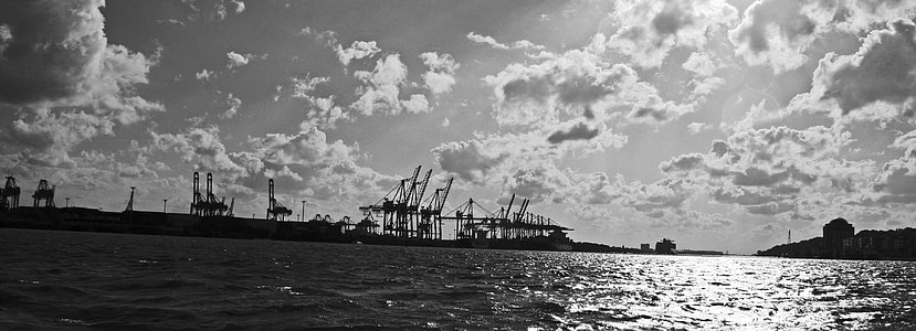 Porto di Amburgo, Elbe, gru del porto, fiume, nave gru