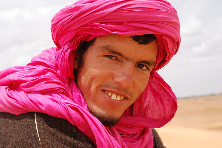 Marroc, berber, desert de, home, persones, a l'exterior, una persona