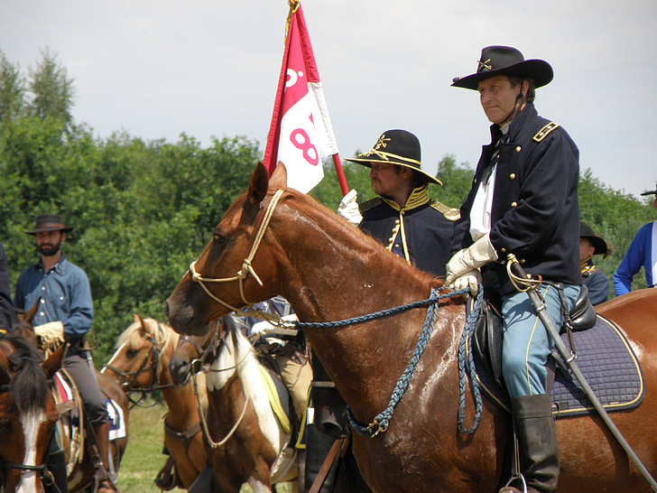 Slag bij Re-enactment, Cowboy, cavalerie, paarden, Westerse, wilde westen, historisch kostuum