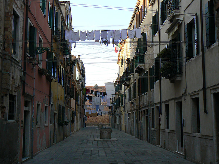Venise, rue, Italie, lavage de fenêtres, façade, maison ancienne