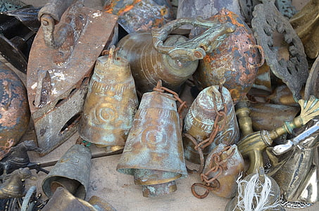 zvonek, zvony, kov, vyzvánění, malé zvonky, zvon slévárenské, symbol