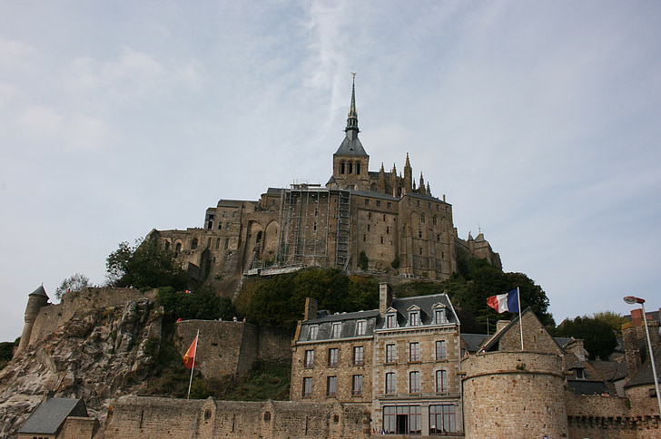 Mont saint-michel, opatství, Normandie, Francie, Středověk, středověká architektura