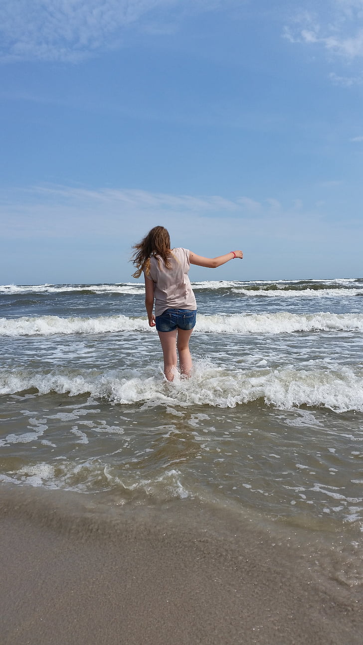 girl, sea, water, holiday, beach, baltic sea, wave