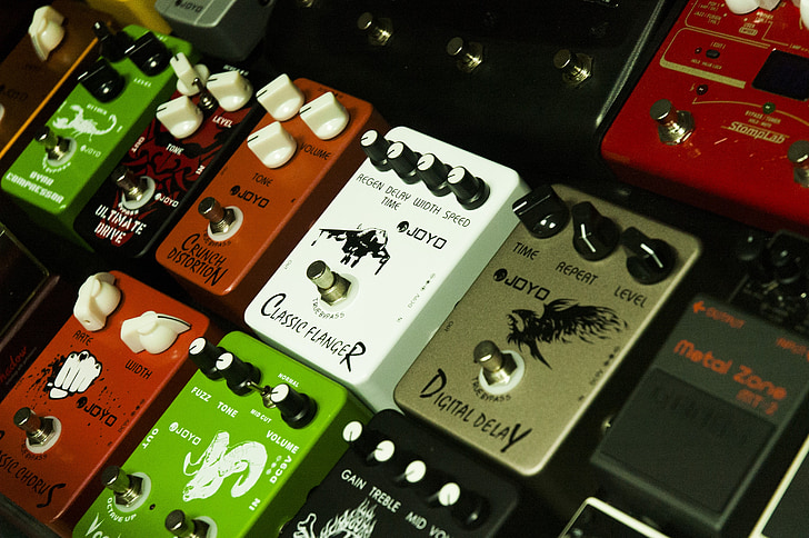 pedals, effects, electric guitar