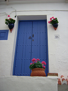 andalusia, blue door, blue white