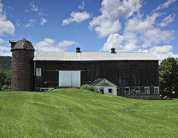 barn, country, green, blue, farm, rustic, countryside
