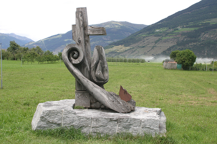 sculpture sur bois, travail bois, tyrol du Sud, montagnes, art, oeuvre, Italie