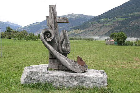 wood carving, wood work, south tyrol, mountains, art, artwork, italy