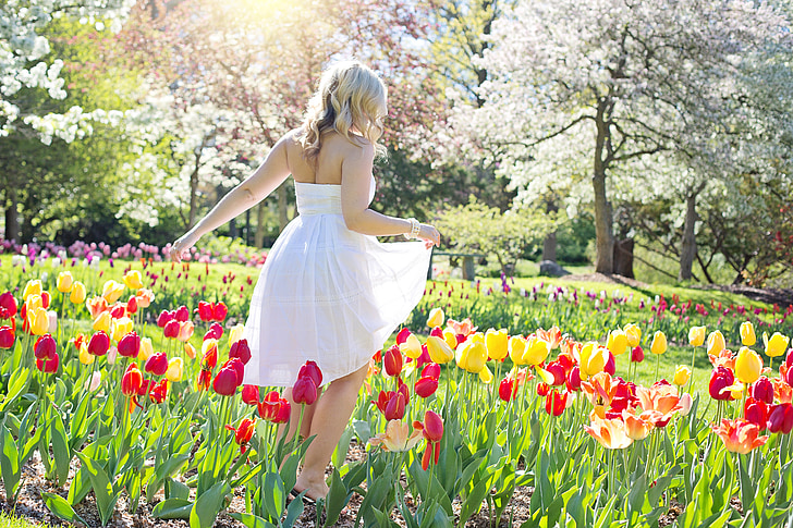 Primavera, tulipas, linda mulher, mulher jovem, flores, Primavera, fêmea