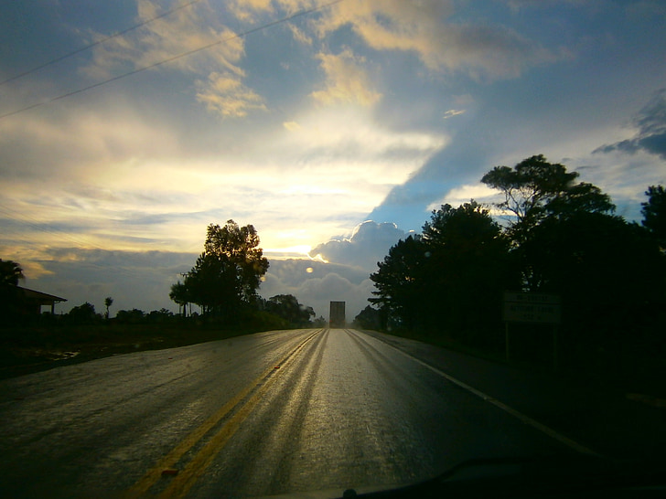 himmelen, skyer, regn, veien