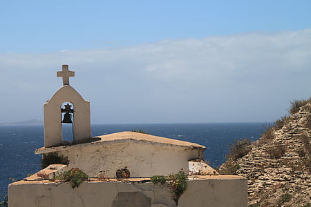 Korsika, Bonifacio, sjøen, kirke
