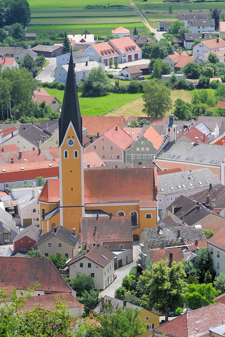 Dietfurt an der Altmühl in de altmühl valley, weergave, middeleeuwse plaats, stad, kerk, Natuurpark Altmühltal, Beieren