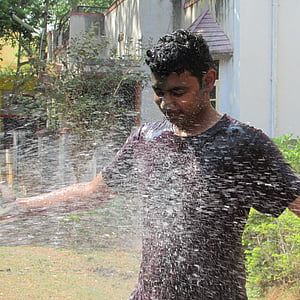 少年, 楽しい, 水, アミューズメント, 楽しんで dharwad, インド