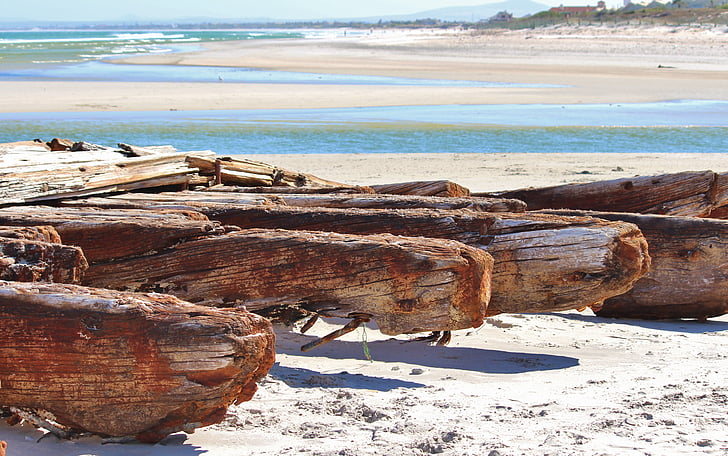 wreck, wood, metal, rusted, weathered, decay, beach
