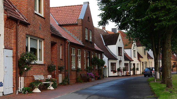 street, houses, brick houses, northern germany, city, history, architecture