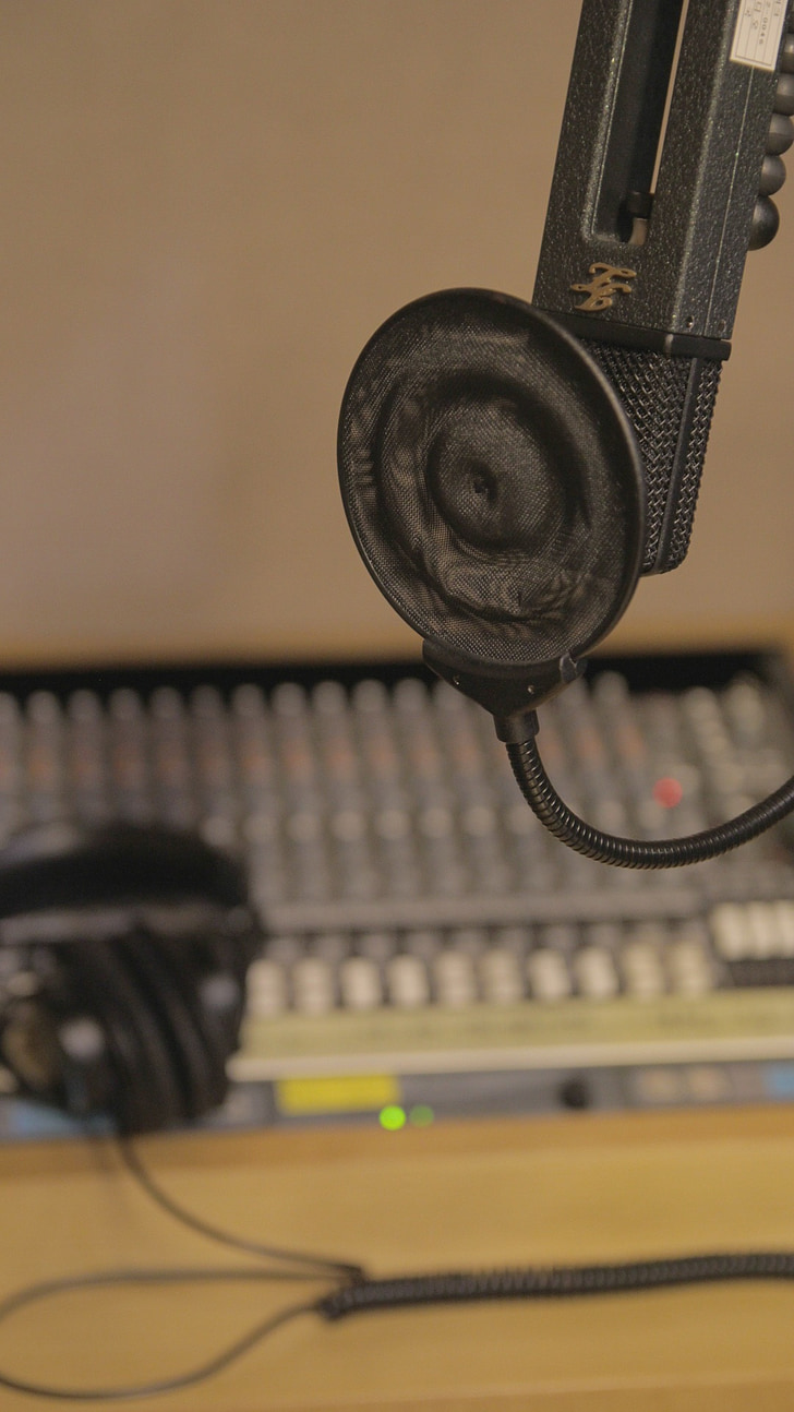 Mike, système de son, Podcast, studio d’enregistrement, public de radiodiffusion