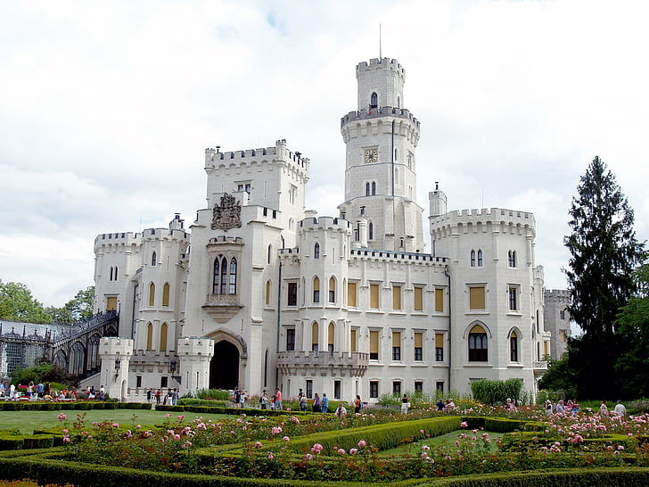 hluboka castle, garden, architecture, history, flowers, czech republic, hluboká
