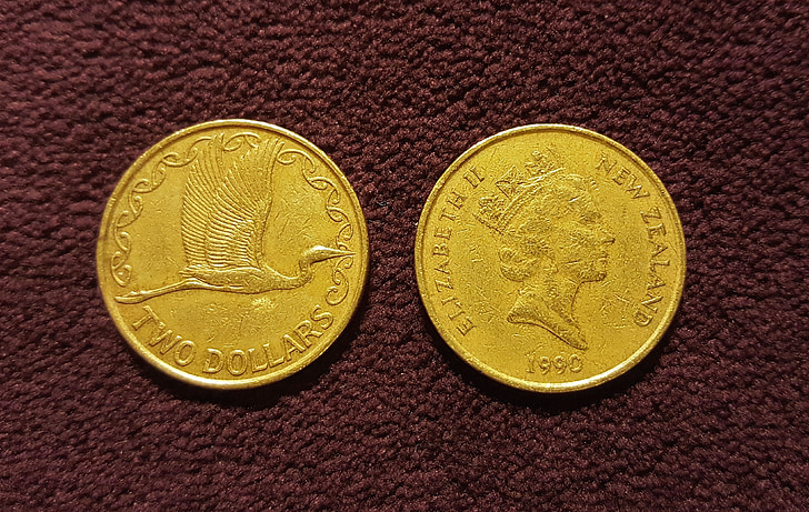 pièces de monnaie, dollars, pièce de deux dollars, pièces d’or, monnaie de la Nouvelle-Zélande, devise, argent
