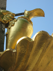 Aachen, Brunnen, Gold