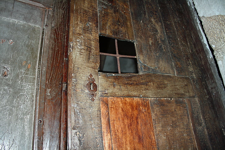antika dörren, medeltida dörr, trädörr, kyrkliga dörren, gammal dörr