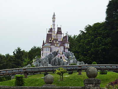 Paříž, Francie, Disneyland, šelmy hrad, hrad šelmy, rekreační park, atrakce