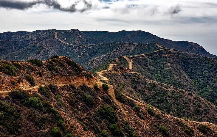 остров Каталина, Калифорния, пейзаж, черен път, опасни, планини, небе