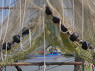 fishing net, dry, gathered, weights, port, sielhafen, bensersiel