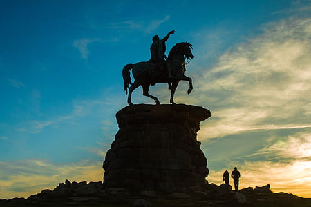 the statue of, the king, silhouette, windsor, statue, cloud - sky, sky