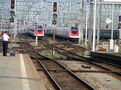 train, railway, zurich, central station, intercity, tilting train, icn