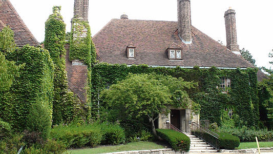 Grosse bodové osvetlenie, Historický dom, Ivy, vinič, Illinois, Evanston, Michiganské jazero