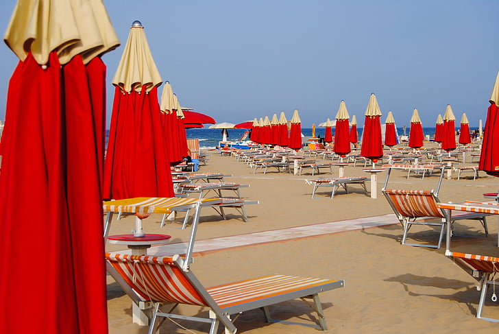 Riminis, Italija, paplūdimys, skėčiai nuo saulės, skėčiai nuo saulės, atostogų