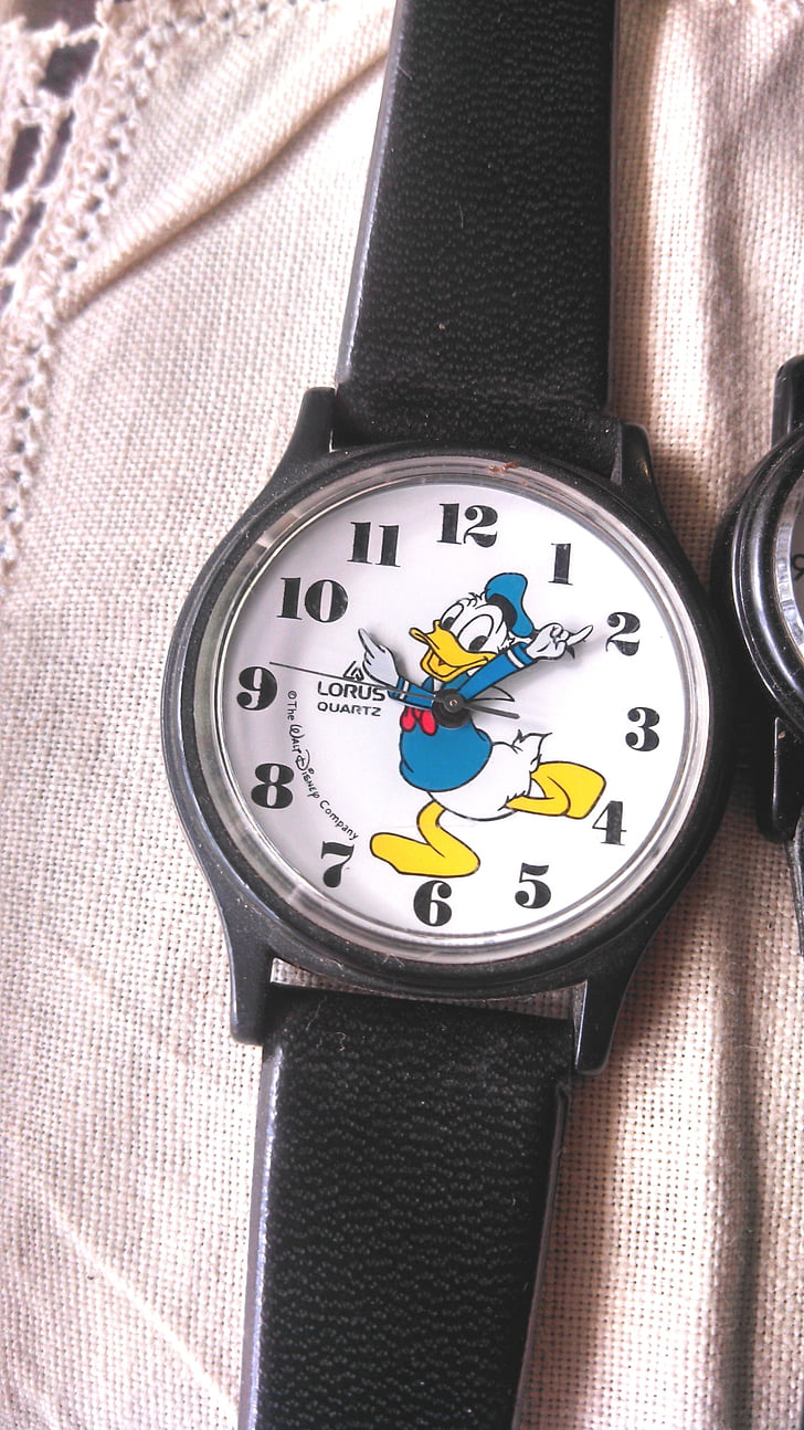 wristwatch, donald duck, design, watch, jewelery, fashion, accessory
