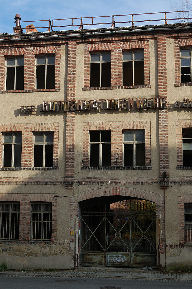 Görlitz, stará továreň, továreň, zrúcanina