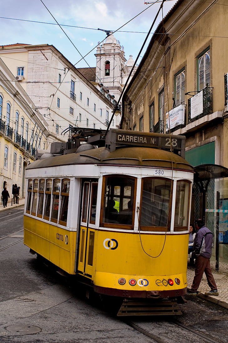 Lisboa, Portugal, casco antiguo, ciudad, Baixa, tranvía
