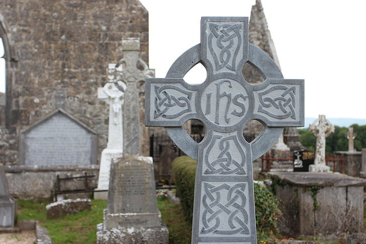 Īrija, augstu pāri, krusts, kapos, drupas, kapa piemineklis, kapi