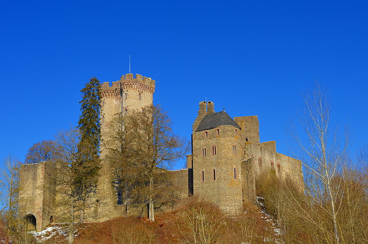 kasselburg, Zamek, Zamek rycerski, Wieża, punkt widokowy, Zamkowa ściana, Średniowiecze