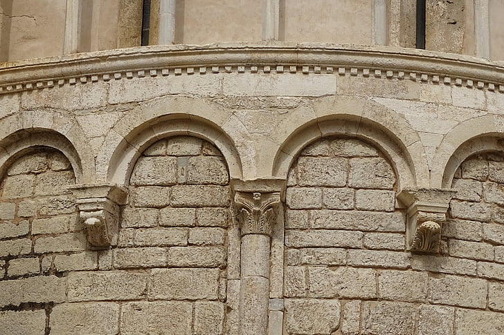 Croàcia, nucli antic, Dalmàcia, Zadar, Monestir, Portal