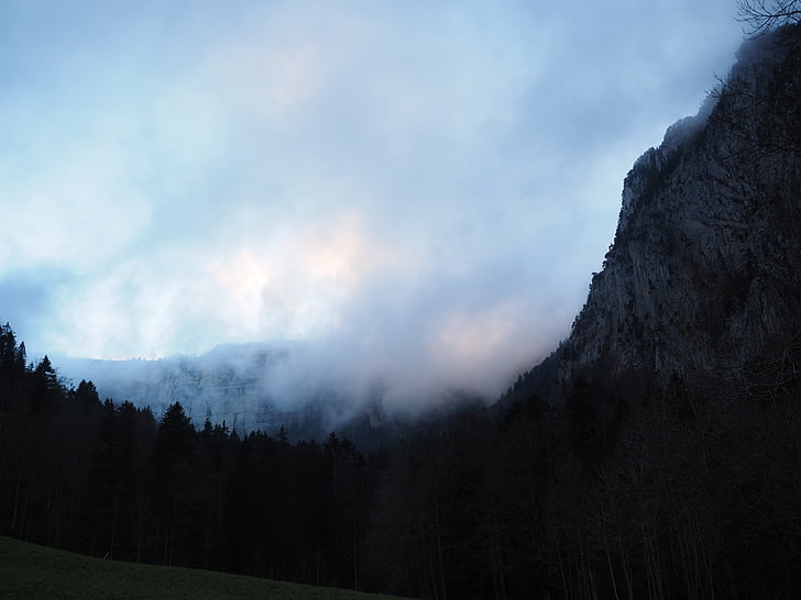 creux du Ван, Швейцарската Юра, noiraigue, ausräumungskessel, рок, мъгла, мистични
