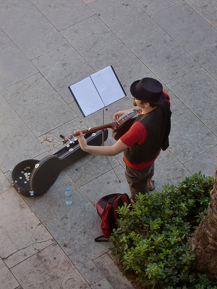 Pouliční hudobníci, hudobník, gitara, pouličné hudobné, nástroj, umenie, spevák