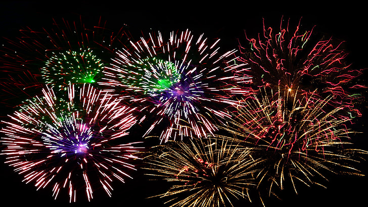 focuri de artificii, Ajunul Anului Nou, situaţiile financiare anuale, sfârşitul anului, pirotehnie, duş de scântei, sărbători