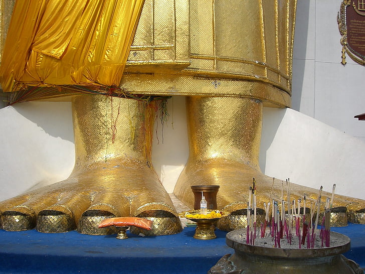 noha, náboženstvo, socha Budhu, prsty, kadidlo