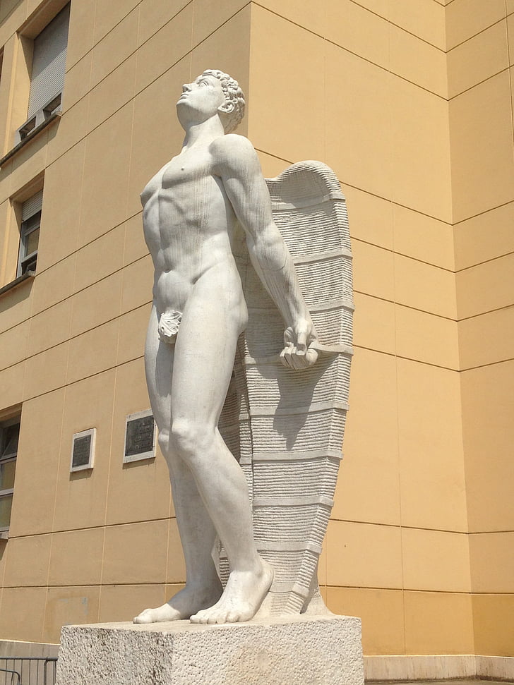 Icarus, Italië, Forli