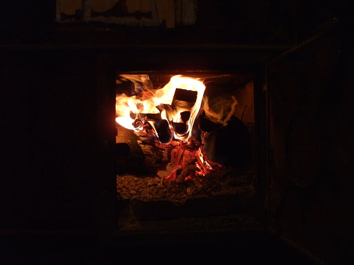 Foyer rural, cheminée, feu, brûler, feu - phénomène naturel, chaleur - température, flamme