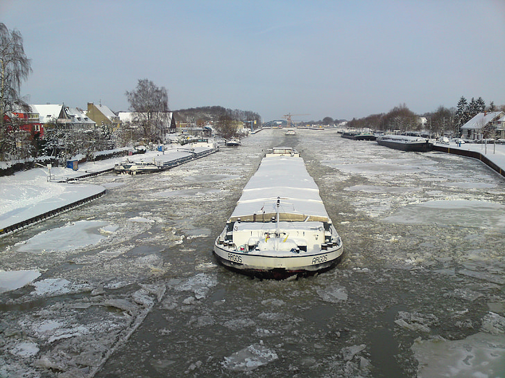 hiver, canal, marine marchande, congelés, eau, neige, froide