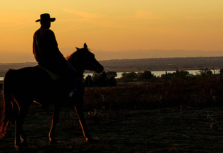 cowboy, solnedgang, Lake, skumring, land, vestlige, silhuett