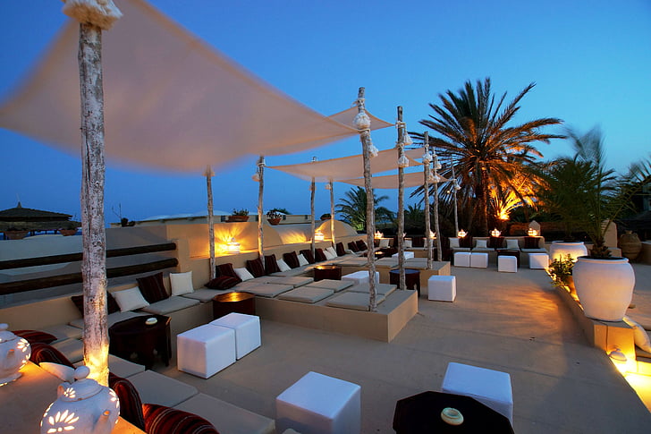 Àfrica jade thalasso, Hotel, Tunísia, nit, capvespre, il·luminat