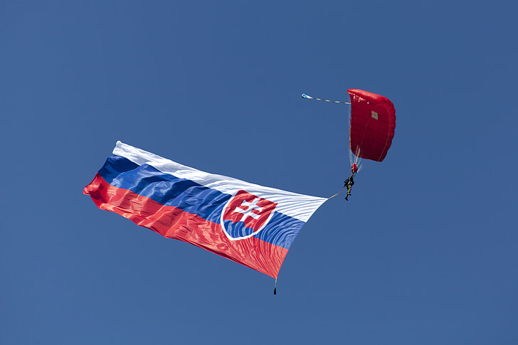 Flaga słowacki, zastaw, Paralotniarstwo, spadochroniarz, Sliač, spadochron, Słowacja